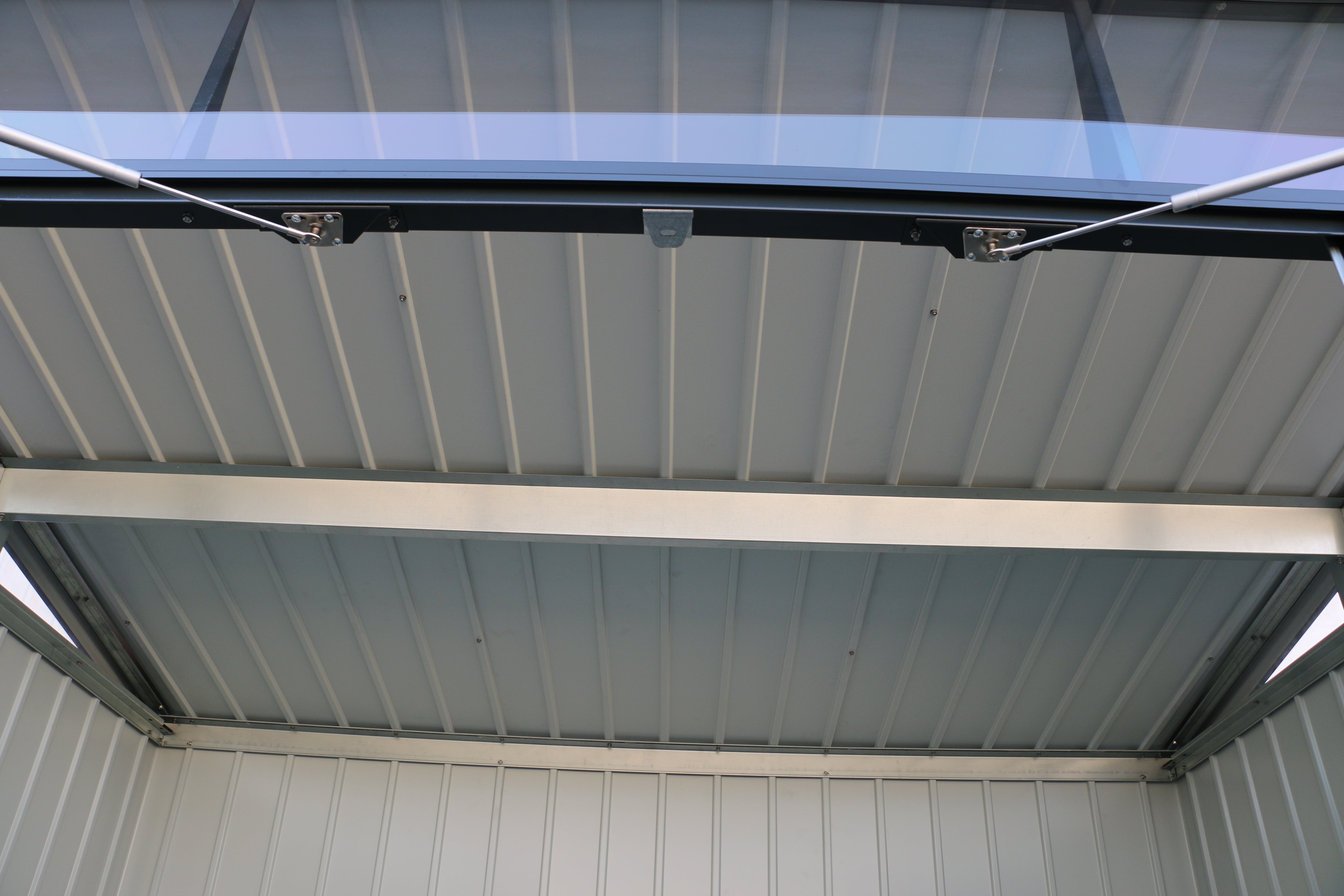 DuraMax Palladium Steel Shed - 2.4m x 1.8m Kitset SILVER