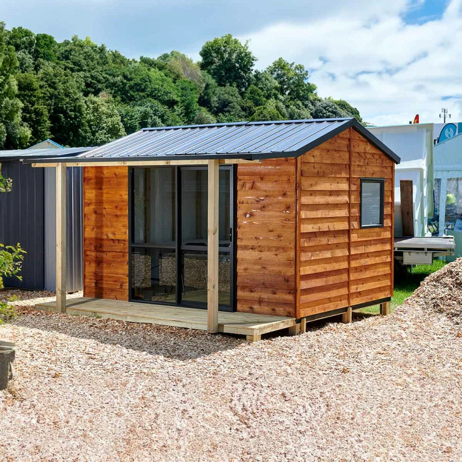 Urban Cedar Cabin (Classic) w. Veranda - 3.6m x 2.8m DISPLAY CABIN