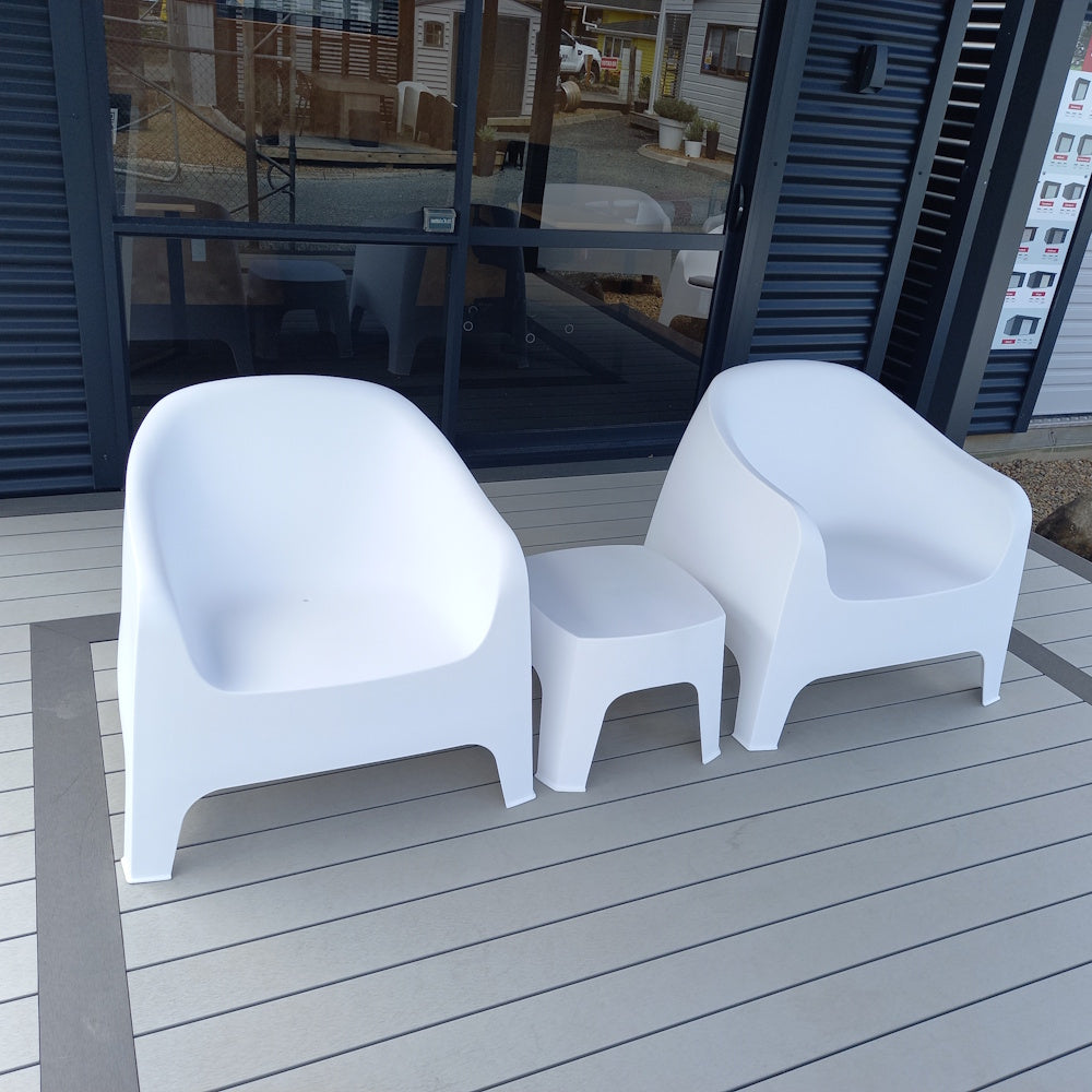 Eva Outdoor Tub Chair White