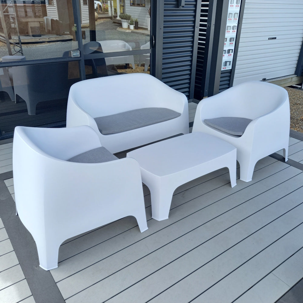 Eva Outdoor Tub Sofa White