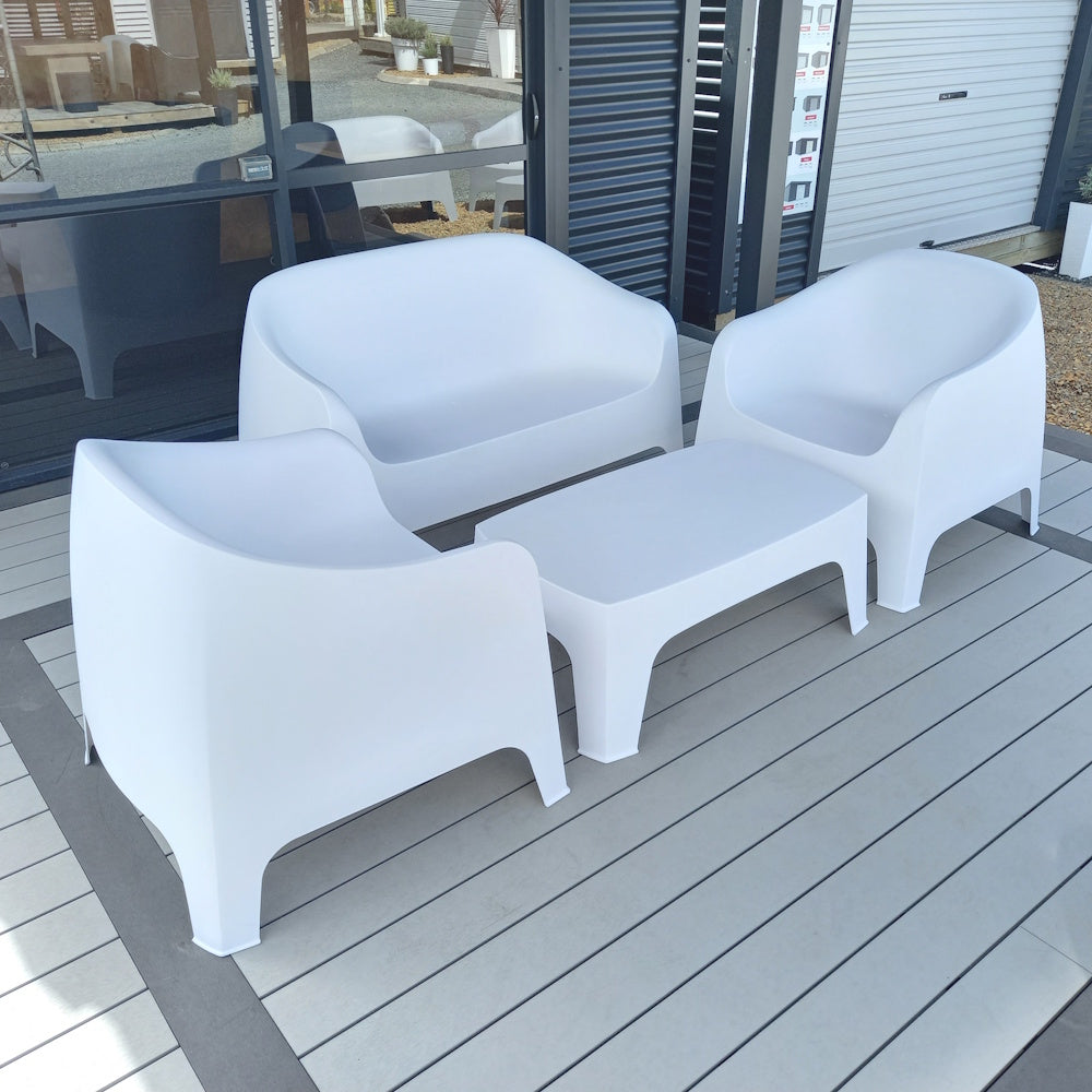 Eva Outdoor Coffee Table White - 972mm x 589mm x 380mm (h)